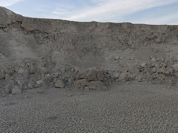 建平璀璨膨潤土